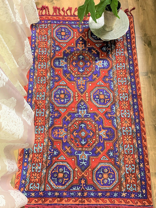 IndicHues Crewel  Embroidered With Silk Thread Rug From Kashmir